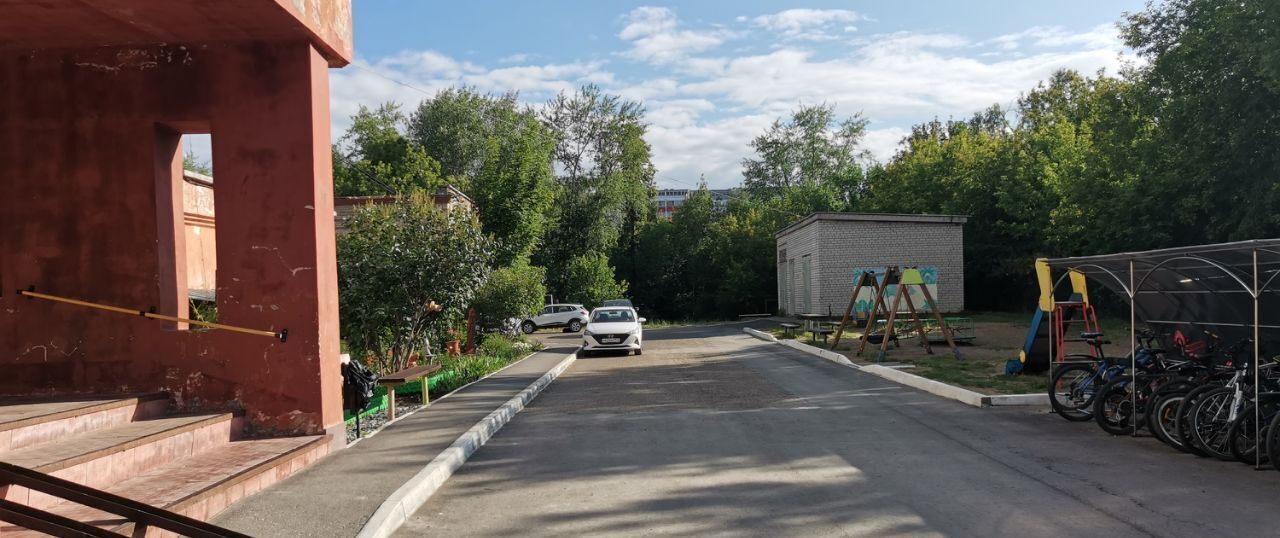квартира г Пермь р-н Кировский ул Нижне-Курьинская 4 фото 19