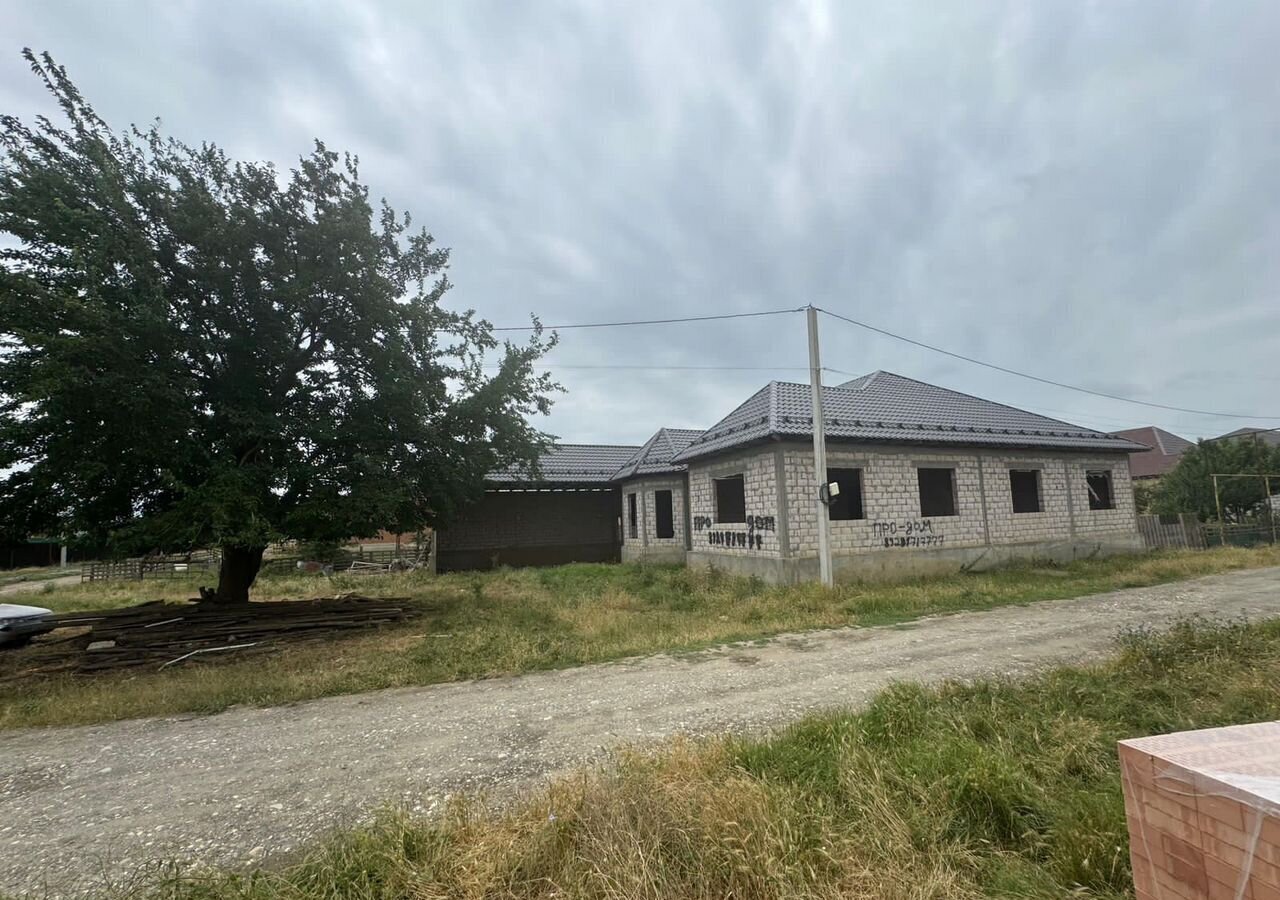 дом р-н Гудермесский г Гудермес ул Виноградная Гудермесское городское поселение фото 2