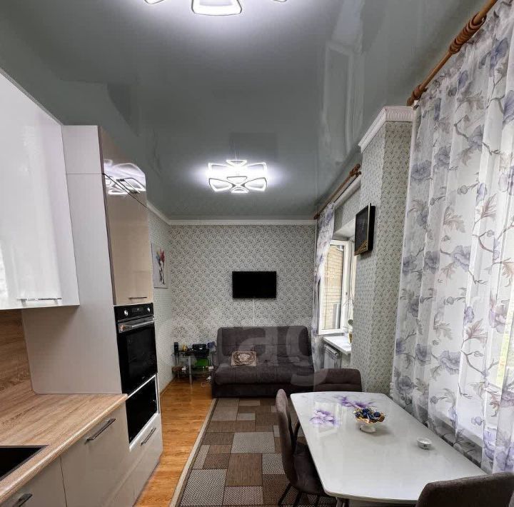 квартира г Белгород Западный ул Есенина 8 фото 4