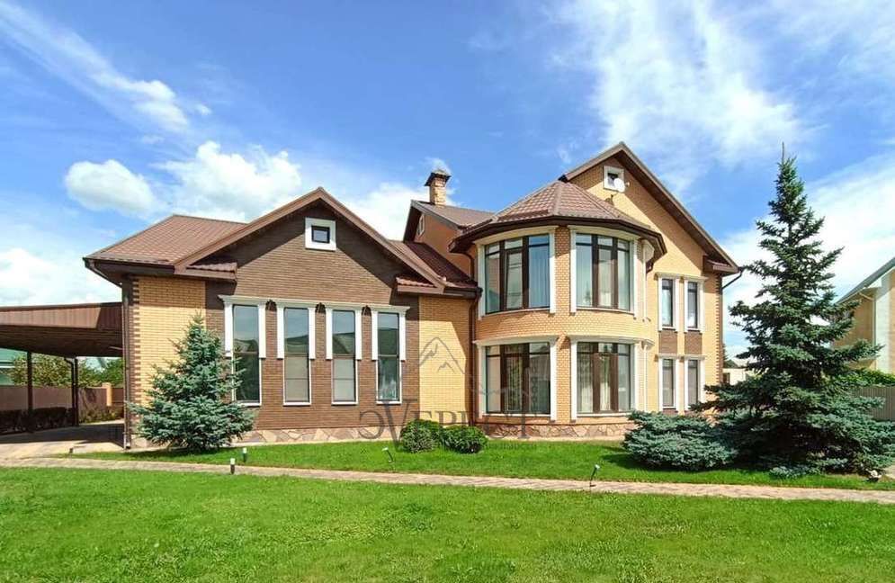 дом г Старый Оскол Дубрава 1 кв-л фото 1