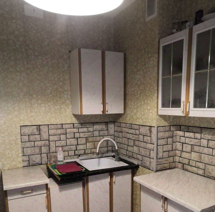 квартира г Омск р-н Центральный ул 24-я Северная 93к/4 фото 1