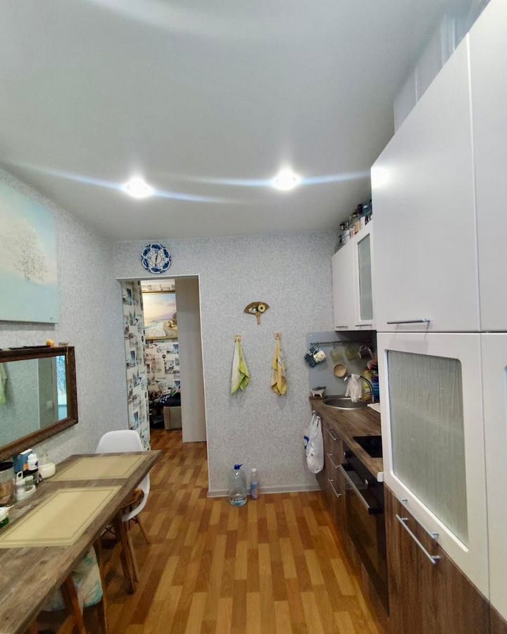 квартира г Тольятти р-н Автозаводский 20 квартал ул Льва Яшина 12 фото 4