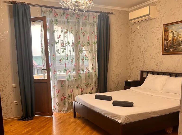 комната г Сочи р-н Адлерский ул Набережная 11/1 Сириус пгт фото 1