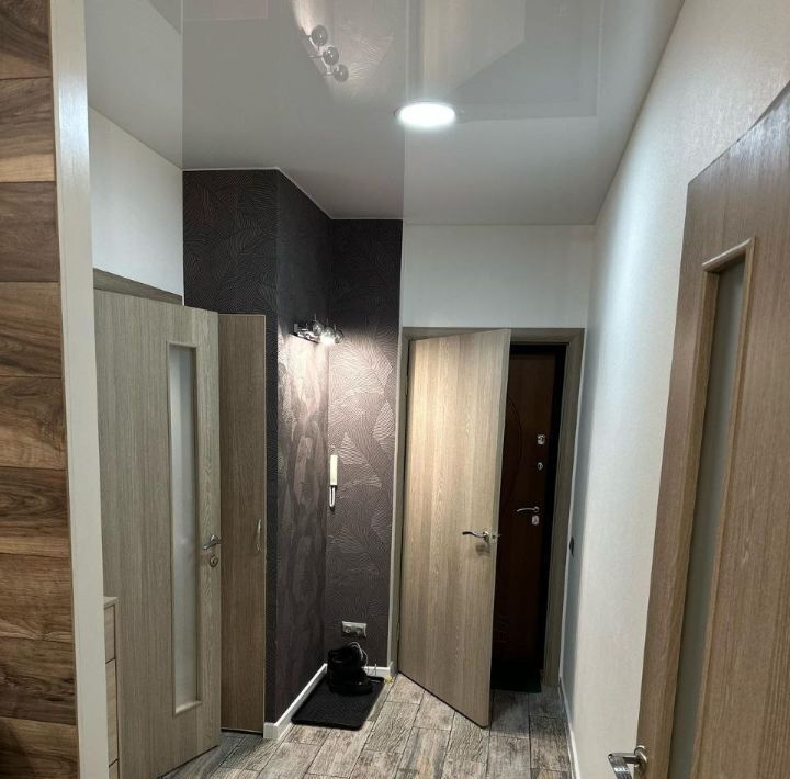 квартира г Омск р-н Центральный ул 13-я Линия 37к/2 фото 37