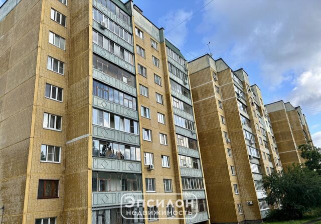 квартира р-н Сеймский ул Комарова 8б мкр-н Курского Завода Тракторных Запчастей фото