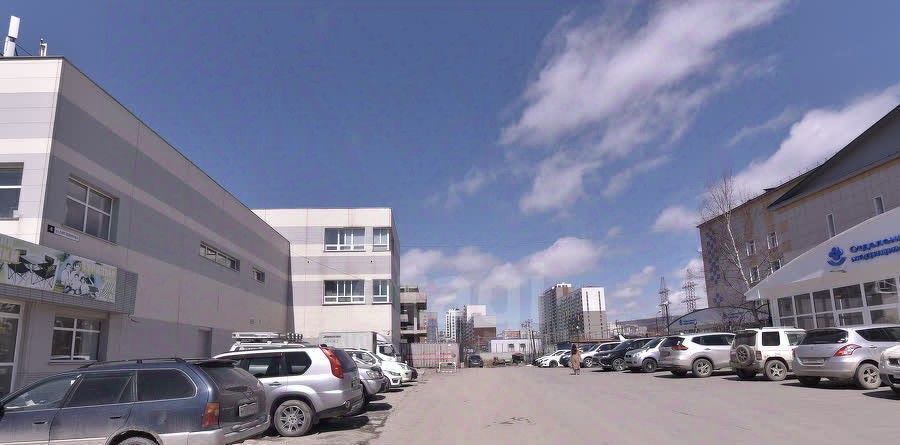 торговое помещение г Южно-Сахалинск ул Емельянова А.О. 4 фото 2