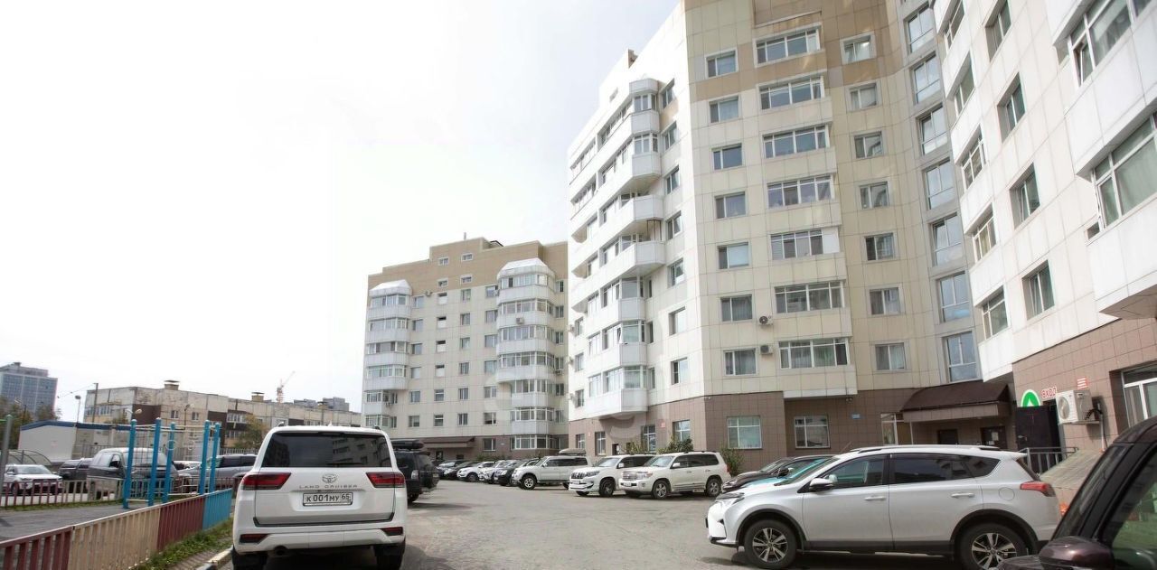 квартира г Южно-Сахалинск пр-кт Победы 9б фото 25