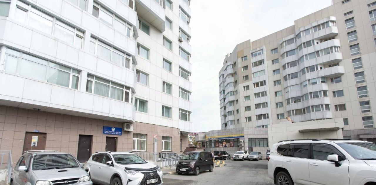 квартира г Южно-Сахалинск пр-кт Победы 9б фото 26
