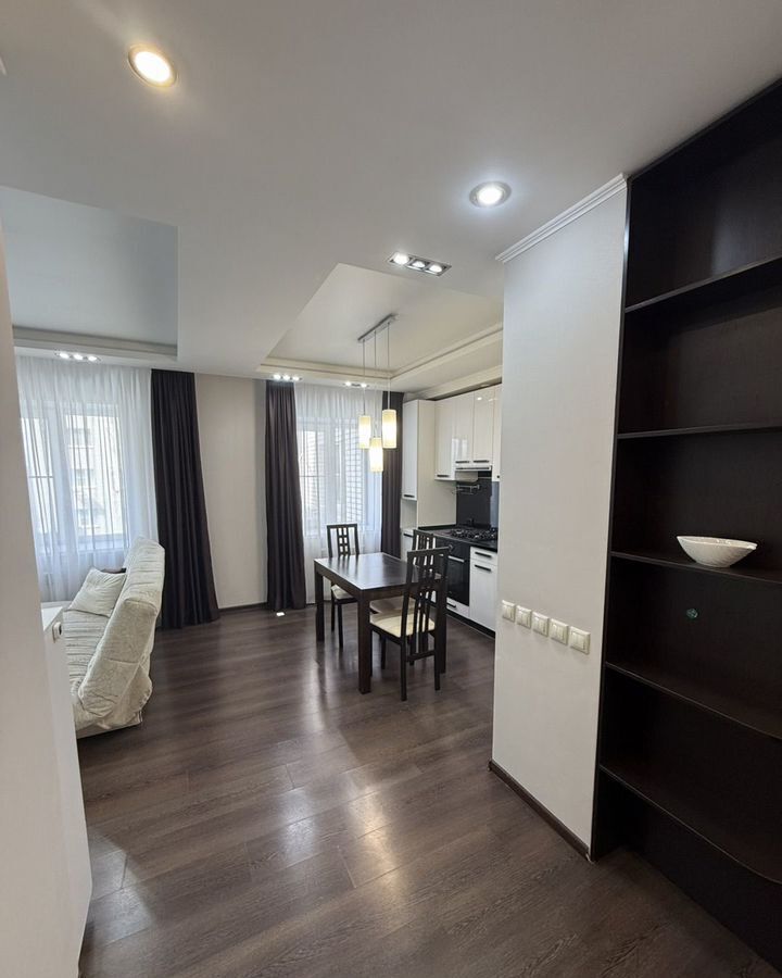 квартира г Астрахань р-н Советский ул. Набережная реки Царева, 87к 6 фото 5