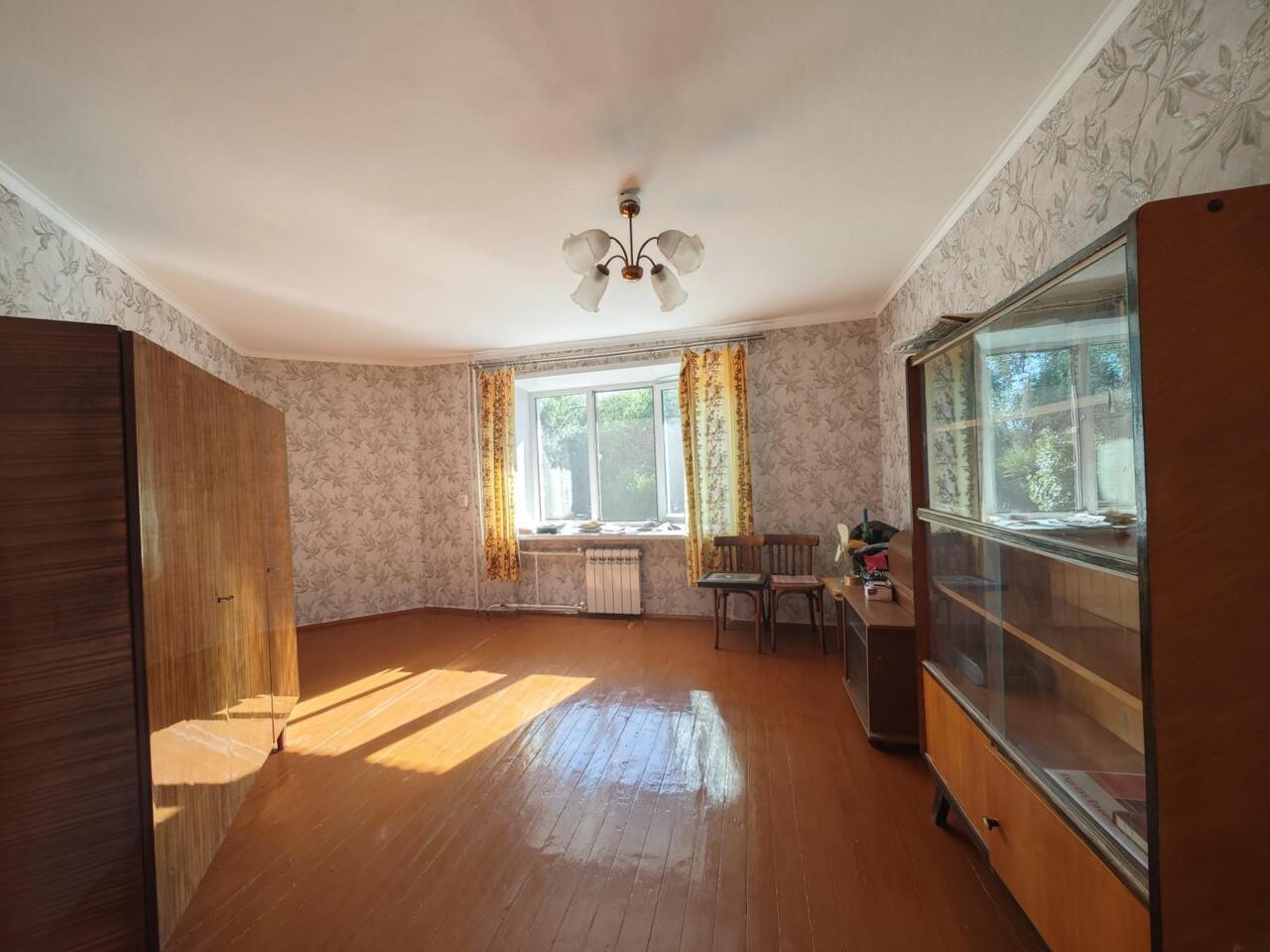 квартира г Орск Ulitsa Leninskogo Komsomola, 10, Orsk, Orenburgskaya oblast, Russia, 462411 фото 1