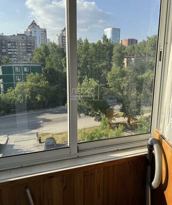 квартира г Новосибирск Гагаринская ул Кропоткина 104 фото 1