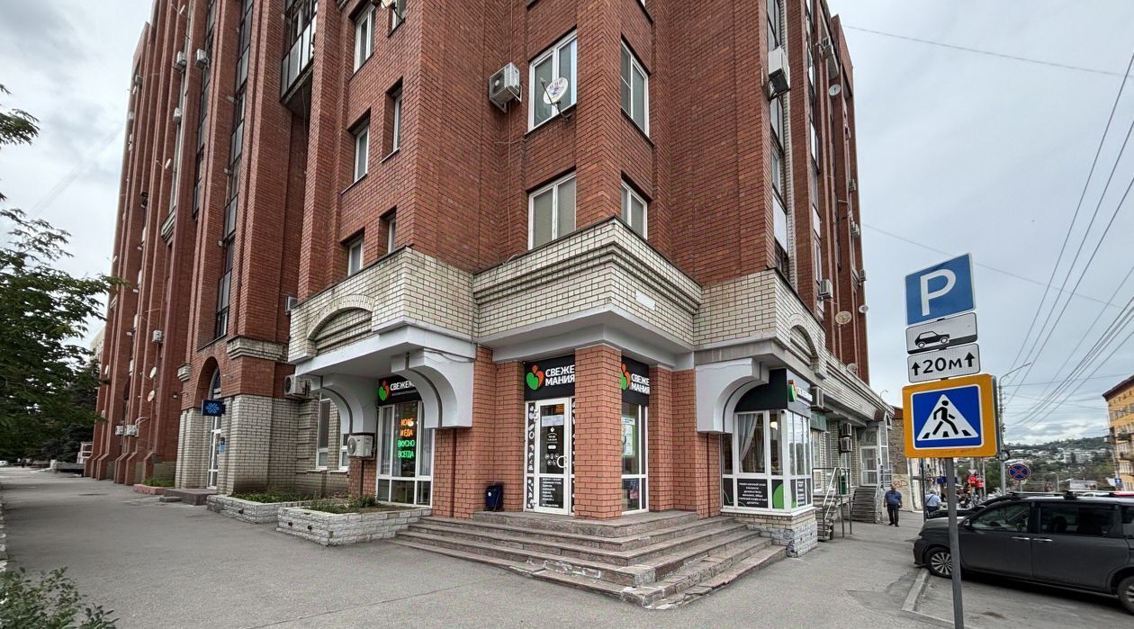 торговое помещение г Саратов р-н Кировский ул им Челюскинцев 112 фото 2