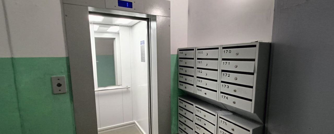 квартира г Омск р-н Кировский ул Рокоссовского 18 фото 13