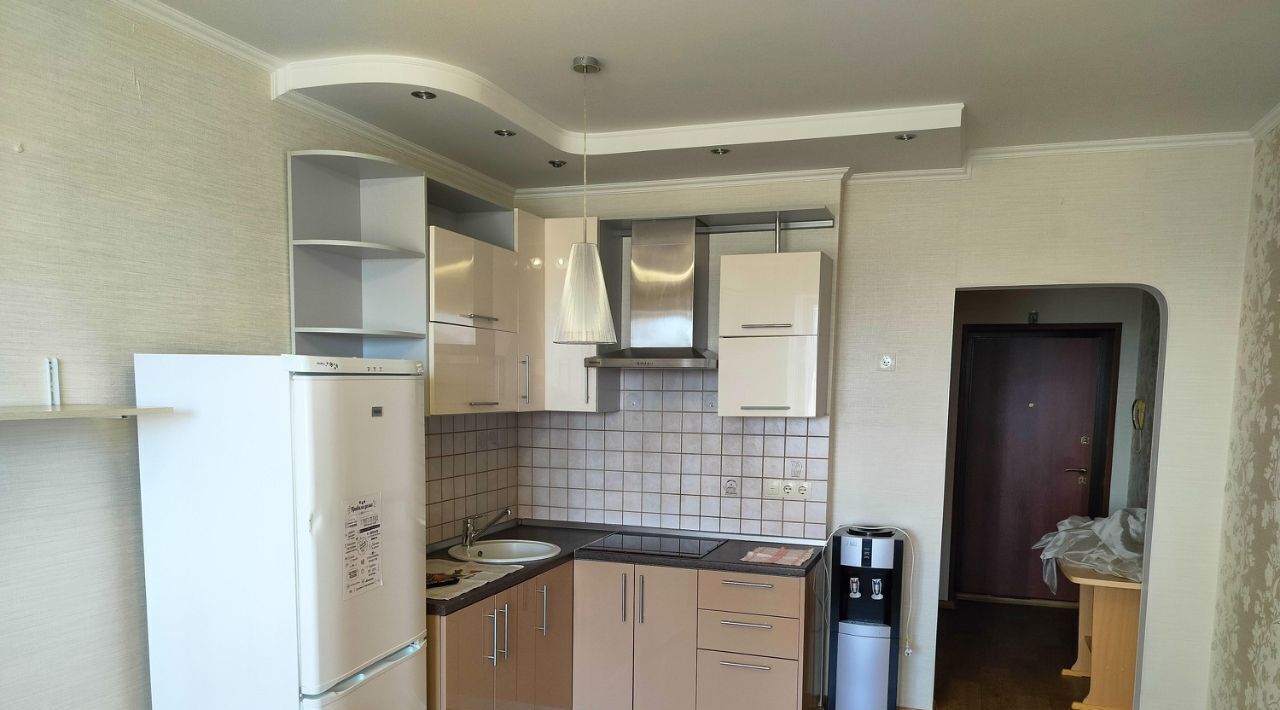 квартира г Тольятти р-н Автозаводский ул Фрунзе 8в фото 4