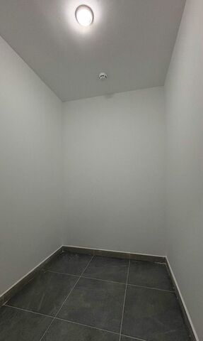 г Екатеринбург Академический ул Академика Ландау 39а фото