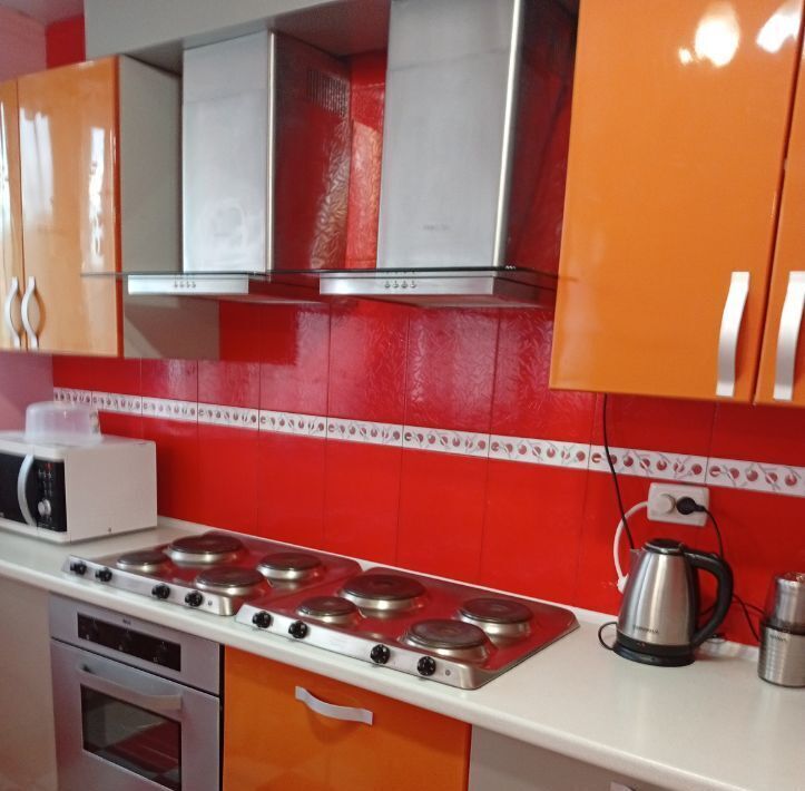 комната г Судак б-р Ореховый 32 фото 2