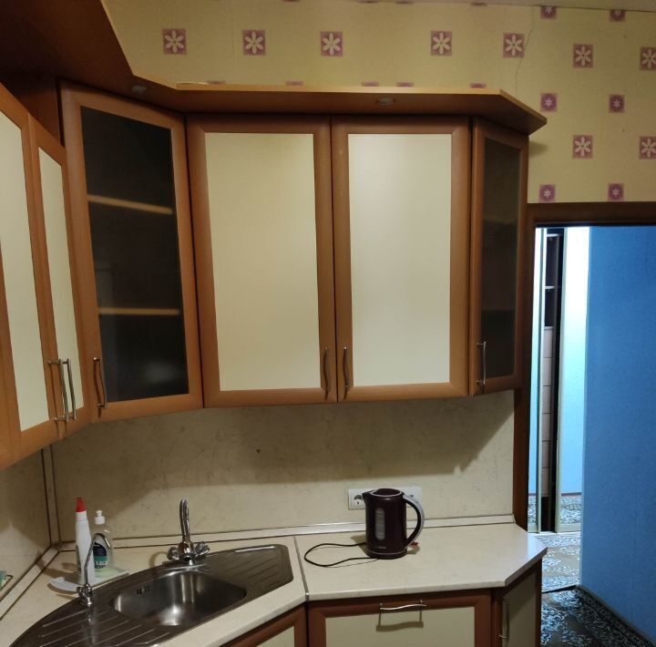 квартира г Сургут 9-10-й микрорайон ул Просвещения 43 фото 1