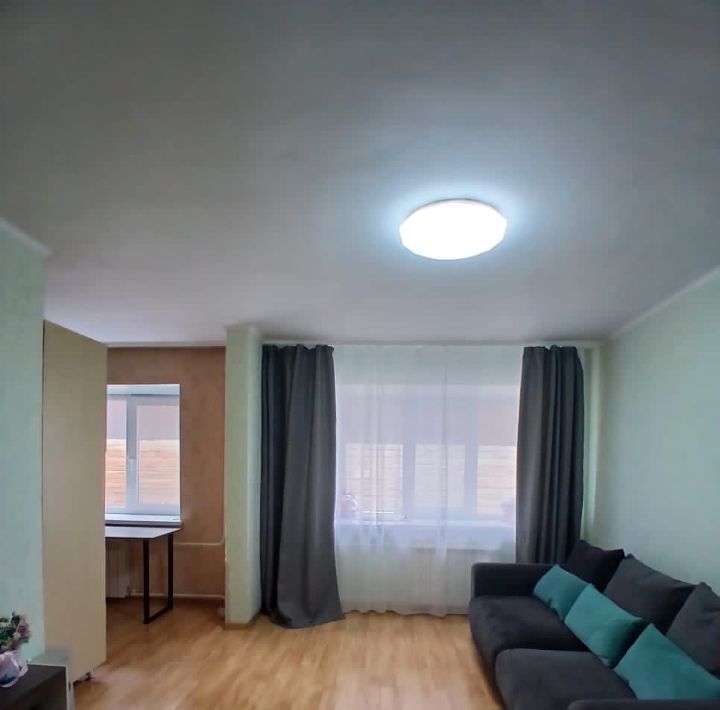 квартира г Ялуторовск ул Ватутина 19 фото 2