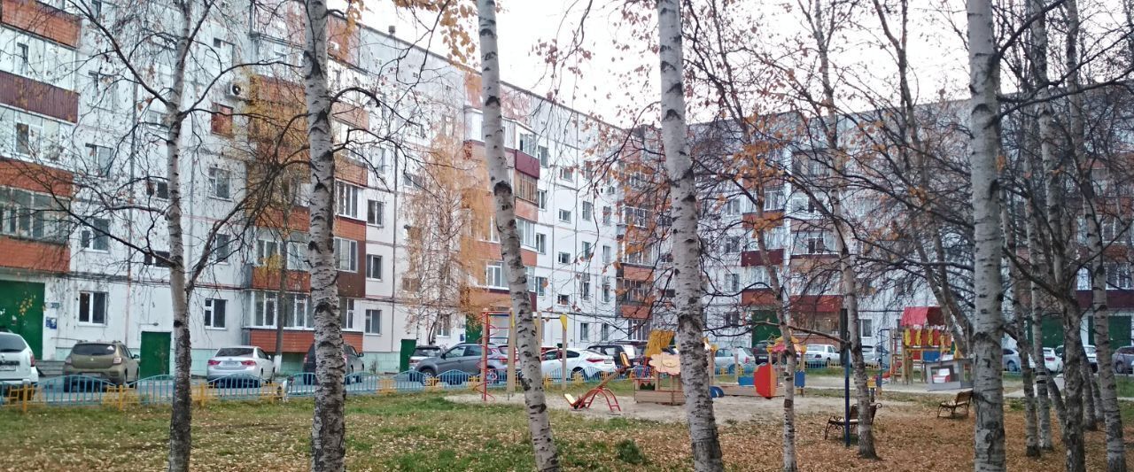 квартира г Сургут 9-10-й микрорайон ул Просвещения 43 фото 15