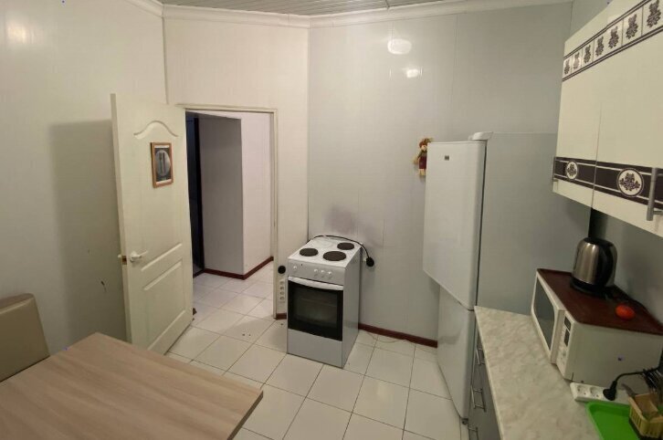 квартира р-н Ейский г Ейск ул Калинина 73/4 фото 2