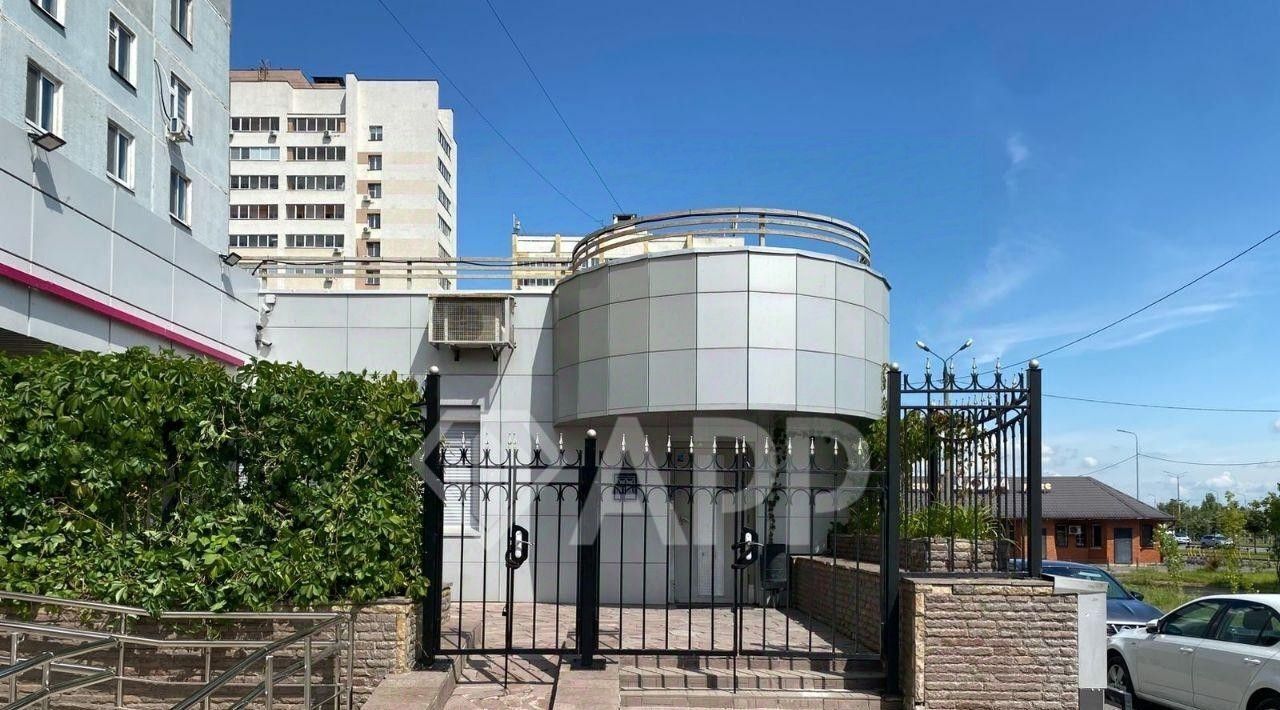свободного назначения г Казань Яшьлек ул Фатыха Амирхана 97 фото 3