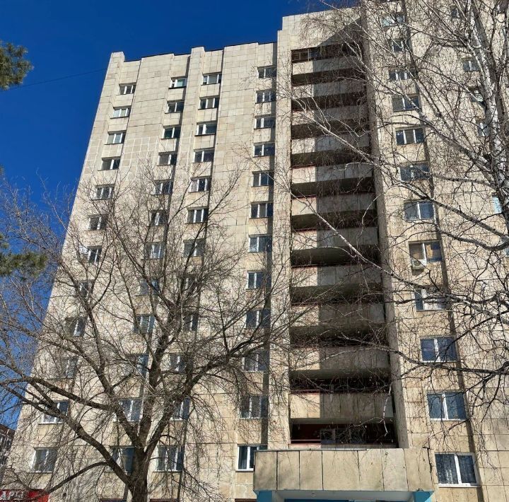 комната г Набережные Челны р-н Автозаводский б-р Цветочный 9/24д фото 3