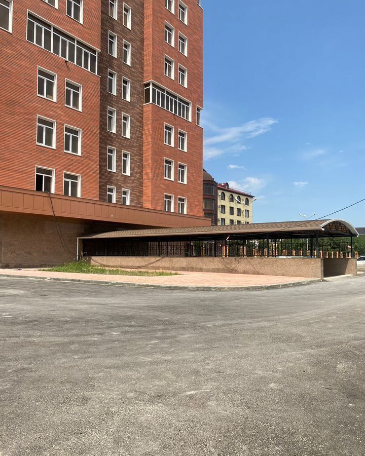 квартира г Грозный р-н Байсангуровский б-р Султана Дудаева 8 фото 3