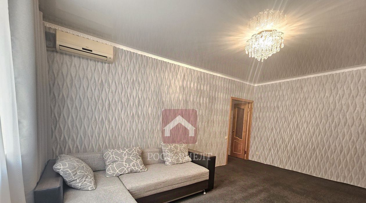 квартира г Саратов р-н Октябрьский ул им Чапаева В.И. 35 фото 3
