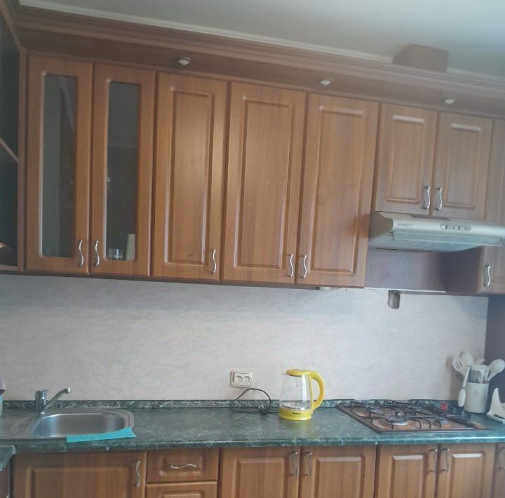 квартира г Симферополь р-н Центральный ул Дружбы 64 фото 1