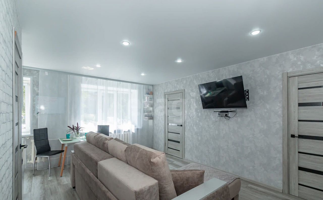 квартира г Омск р-н Советский пр-кт Мира 14а фото 4