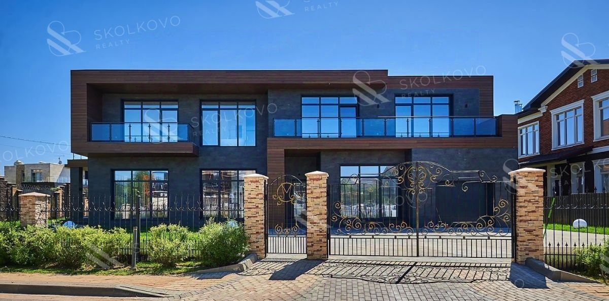 дом г Истра КП Монтевиль Нахабино, 3-001 фото 1