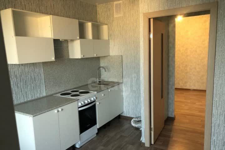квартира г Красноярск р-н Советский пер Светлогорский 12а мкр-н Северный фото 3