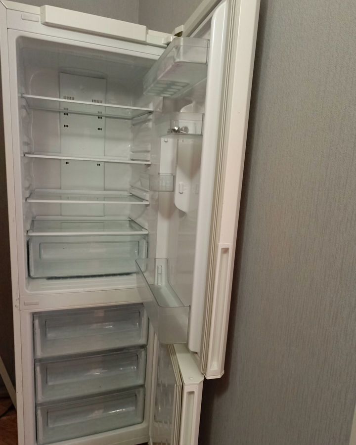 квартира г Радужный 2-й мкр-н, 24, Тюменская обл. фото 1