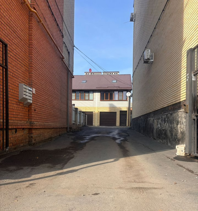 квартира г Таганрог ул Энгельса 12/1 фото 2