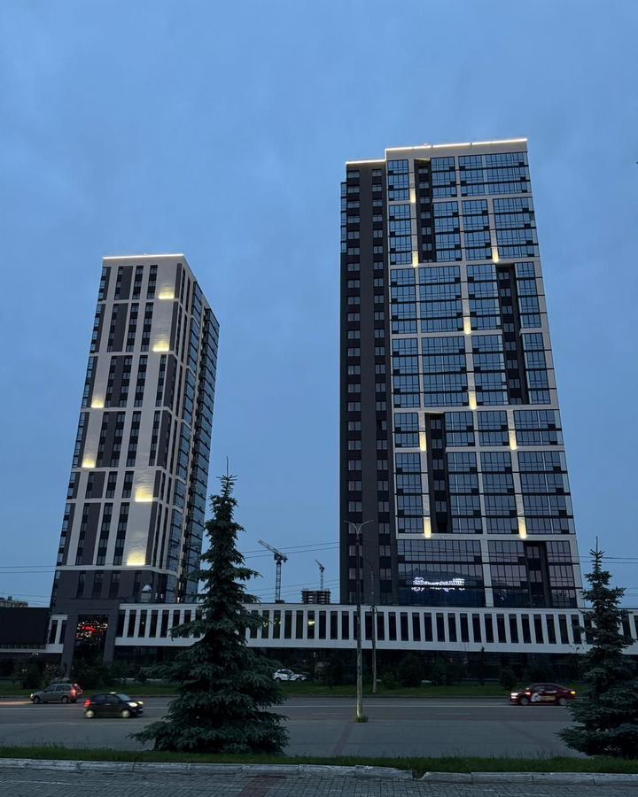 квартира г Челябинск р-н Калининский ул 250-летия Челябинска 25а фото 2