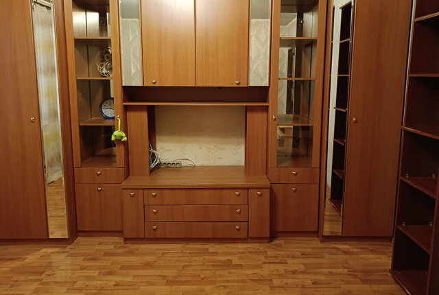 комната Чкаловская улица Академика Бардина, 3к 2 фото