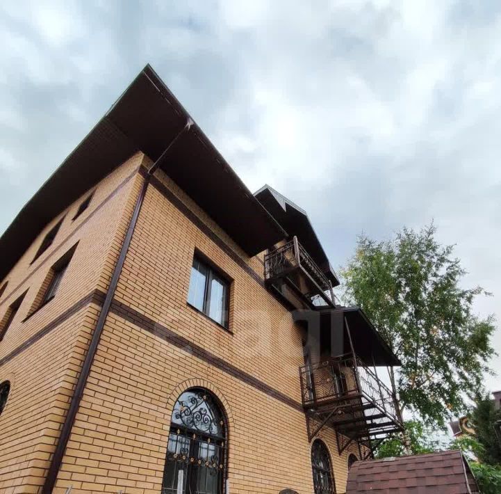 дом г Сыктывкар ул Громова 8 фото 2
