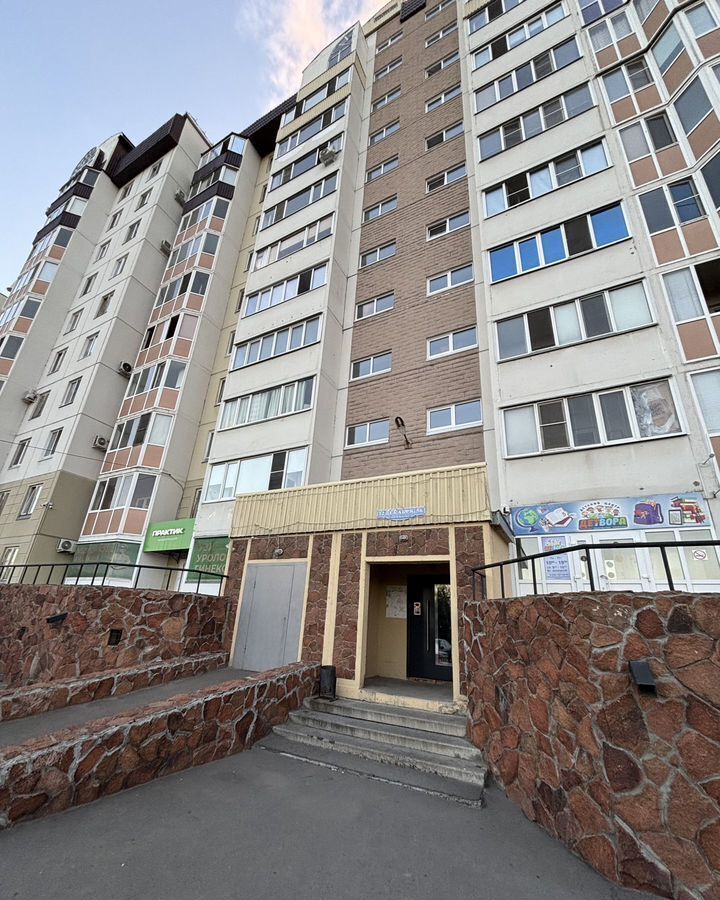 квартира г Омск р-н Кировский ул 12 Декабря 56 фото 1