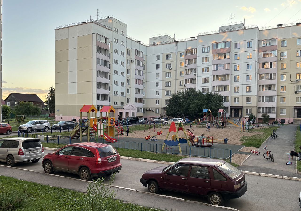 квартира г Омск р-н Кировский ул 12 Декабря 56 фото 3