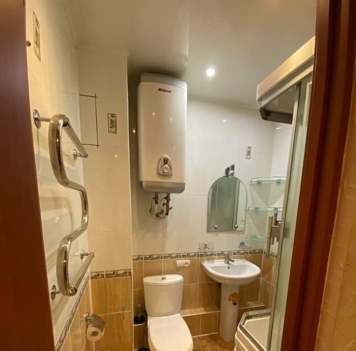 квартира г Омск р-н Кировский ул Дмитриева 5/3 фото 6