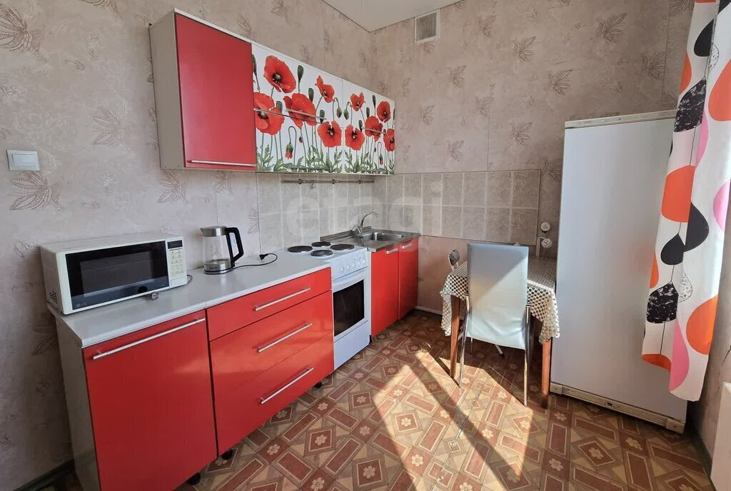 квартира г Новый Уренгой ул Тундровая 4 фото 1