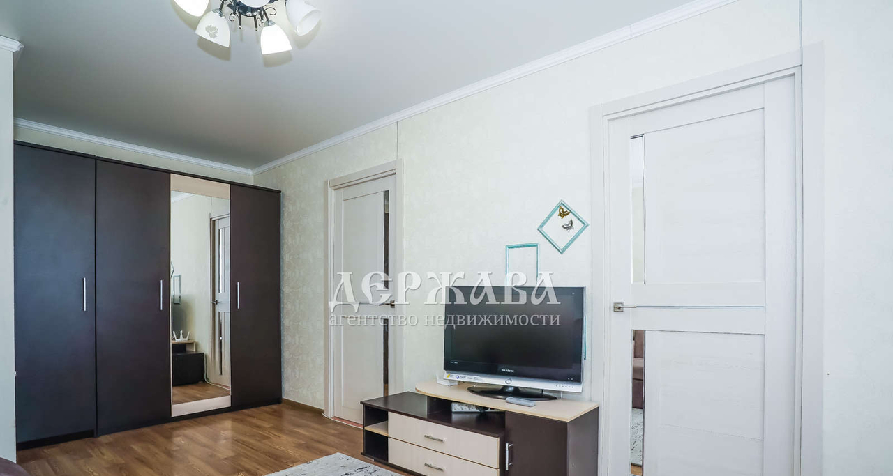 квартира г Старый Оскол Парковый м-н, 3 фото 4