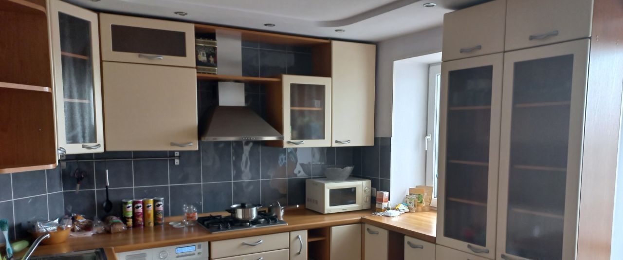 квартира г Омск р-н Центральный ул Маршала Жукова 105 фото 6