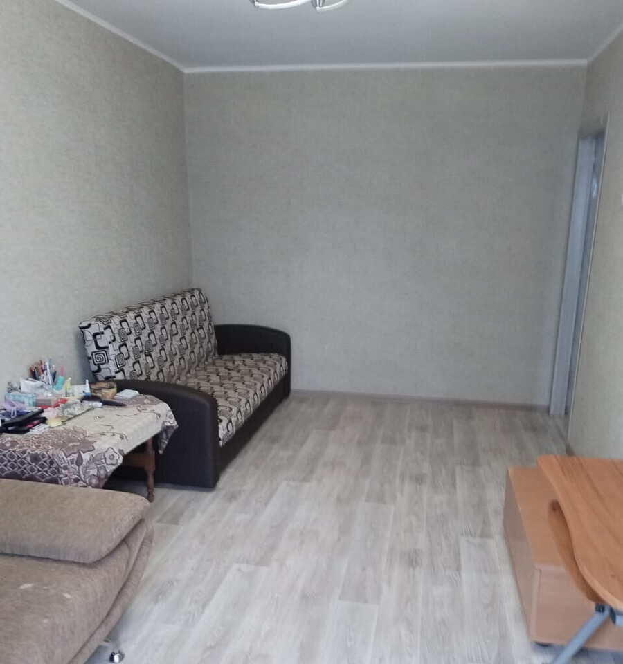 квартира г Ачинск мкр 8-й 13 фото 2