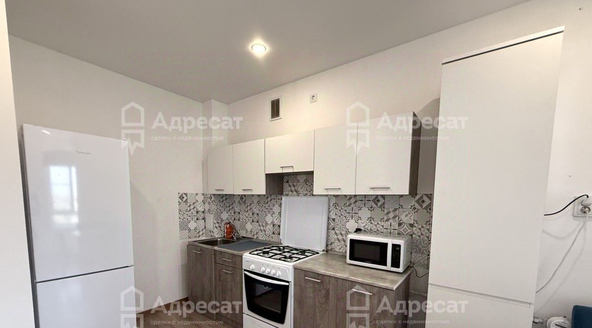 квартира г Волгоград р-н Тракторозаводский ул Тракторостроителей 27 фото 1