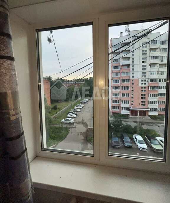 квартира г Омск Городок Нефтяников ул 22 Апреля 32 фото 16