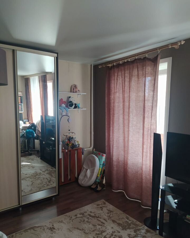 квартира р-н Режевской г Реж ул. Павлика Морозова, 56/1 фото 5