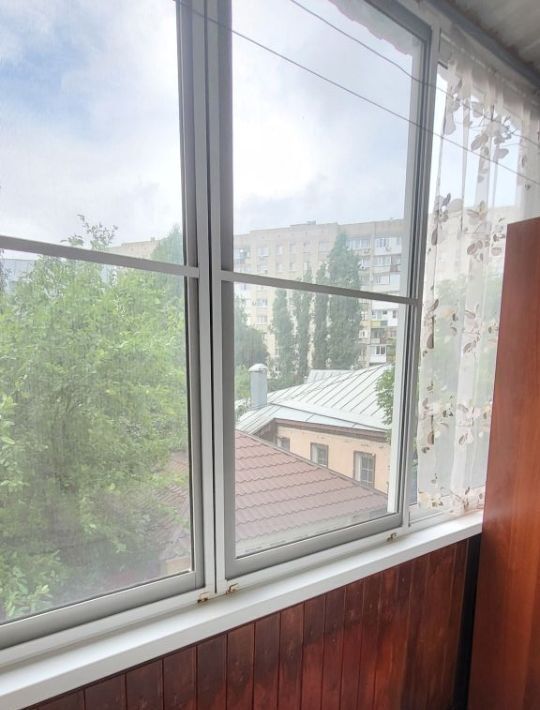 квартира г Саратов р-н Октябрьский ул Дегтярная 17 фото 8