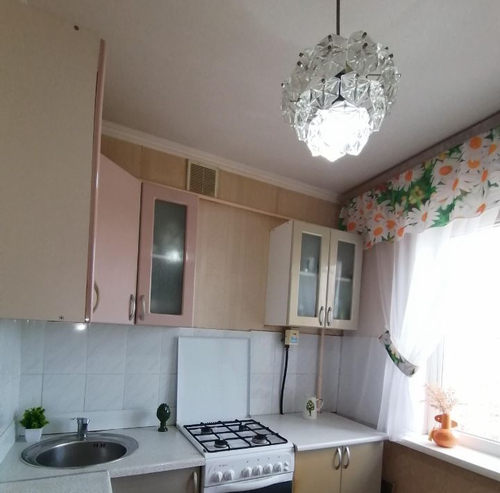 квартира г Омск р-н Кировский ул Лукашевича 15в фото 3