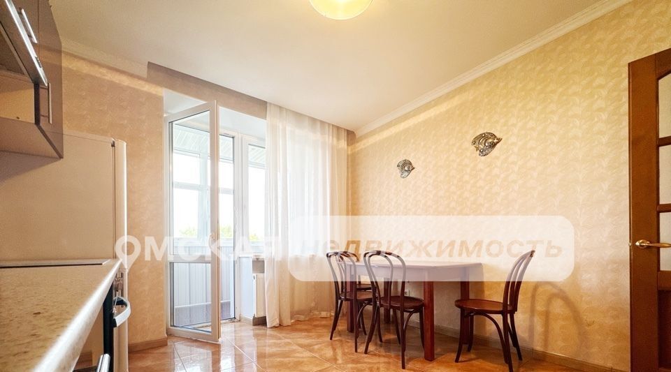 квартира г Омск р-н Центральный ул Маршала Жукова 65 фото 2